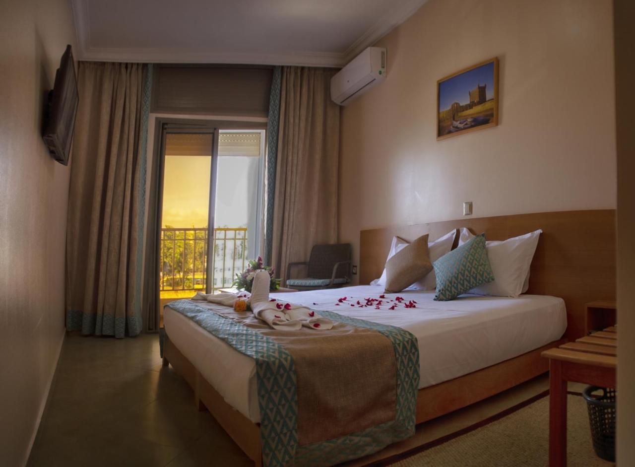 Hotel Al Mamoun Inezgane Exterior photo